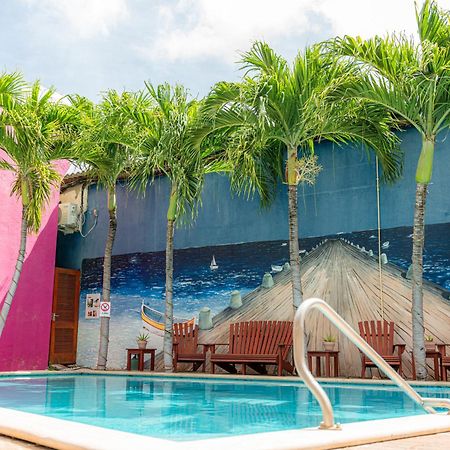 The Ritz Hostel Willemstad Ngoại thất bức ảnh